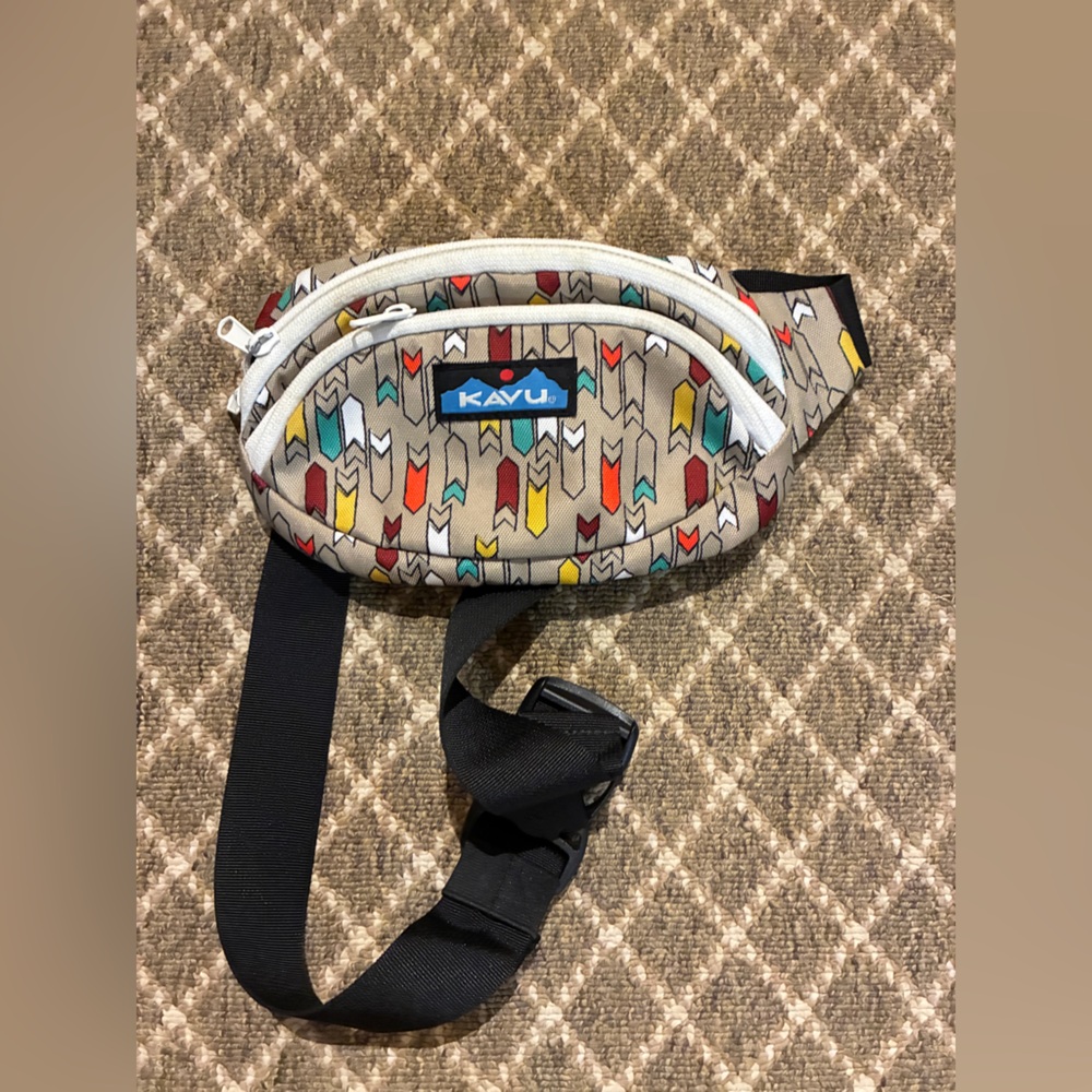 KAVU Arrow Print Belt Bag - Multicolor
